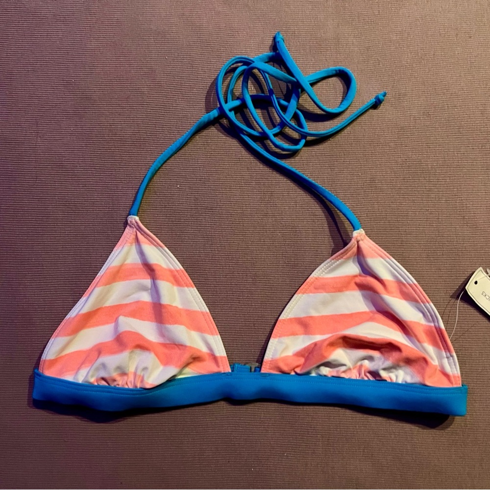 Gilly Hicks bikini top nwt